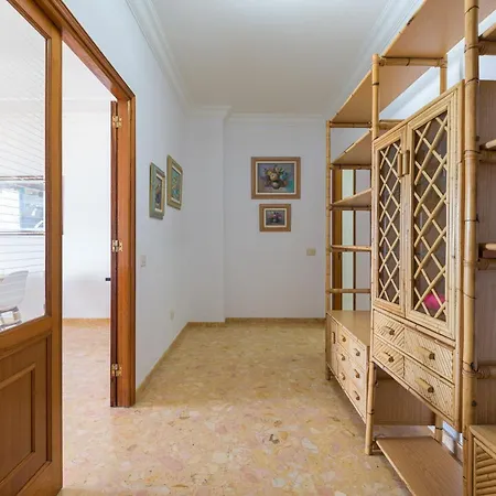 Huge Balcony Over Canteras By Canariasgetaway Hébergement de vacances Las Palmas de Gran Canaria