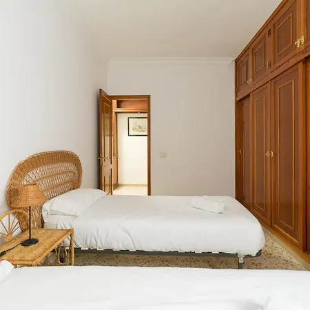 Feriehus Huge Balcony Over Canteras By Canariasgetaway